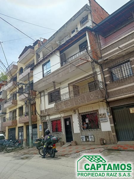 Apartaestudio disponible para Arriendo en Medellín con un valor de $800,000 código 2431